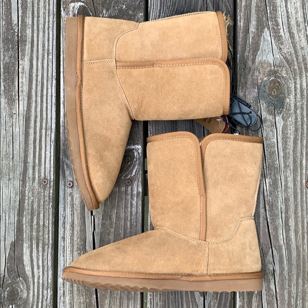 Suede plush boots size 10